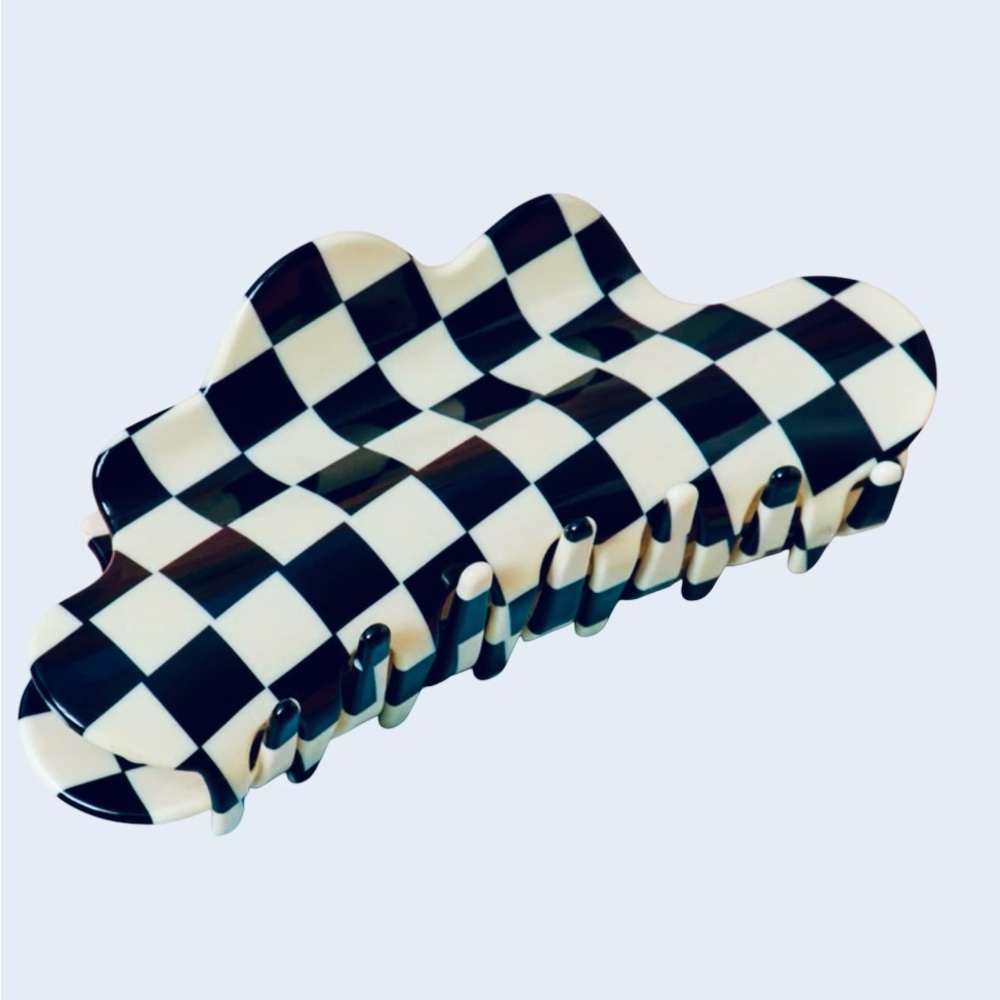 Nimbus Checkered Hair Claw Clip